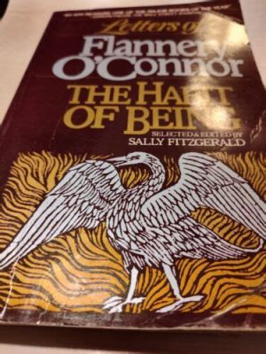  Flannery O'Connor's The Habit of Being -  A Dive into Southern Gothic Existentialism with a Haunting Performance by Kim Hunter!